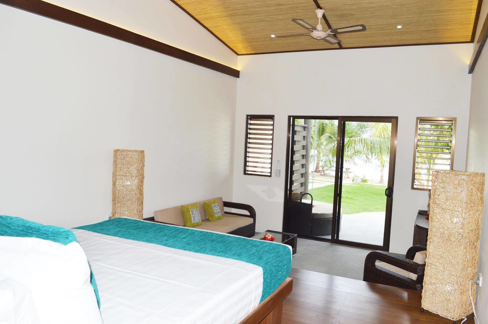 Mantaray Island Resort Нануя-Балаву-Айленд Экстерьер фото
